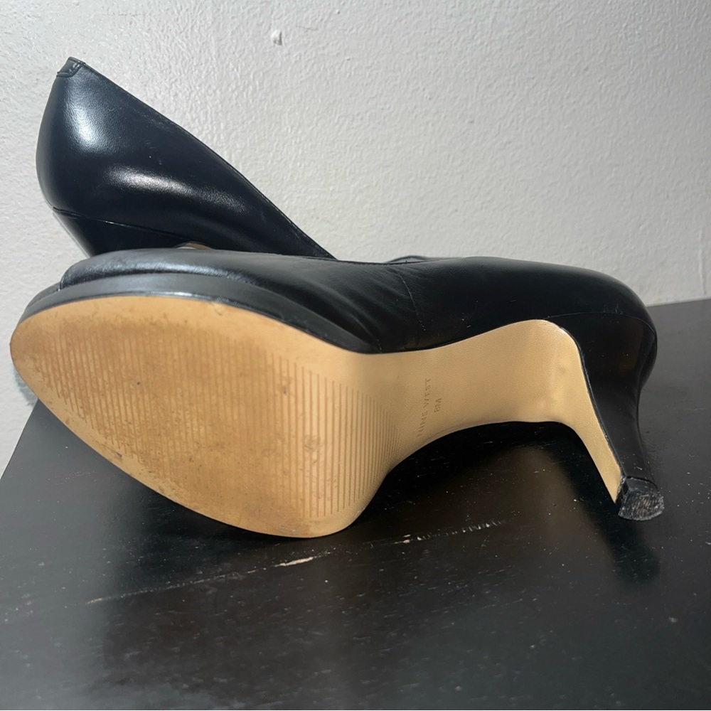 Nine West Women’s Sz 8 M Black High Heels Peep Toe Pumps - Picture 9 of 14